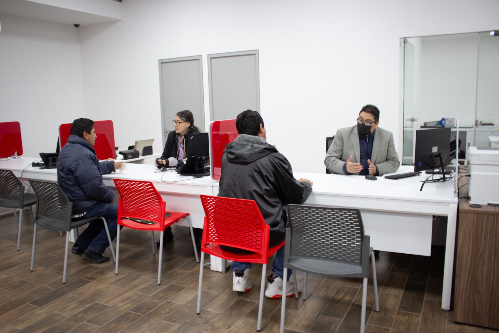 Hoy reabre la ventanilla universal  para convertir créditos Infonavit de VSM a pesos